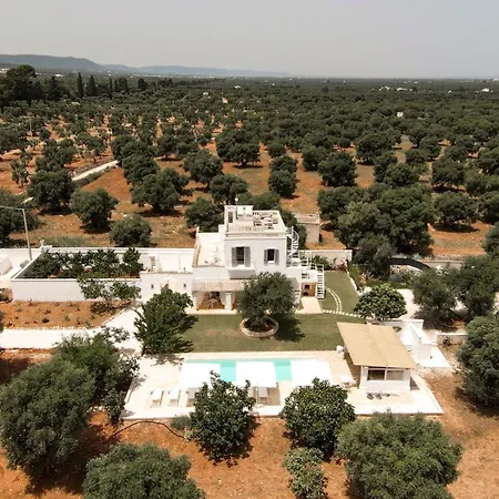 Masseria Artemisia Остуни