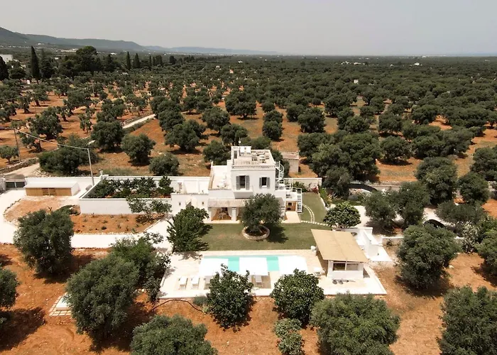 Masseria Artemisia Остуни